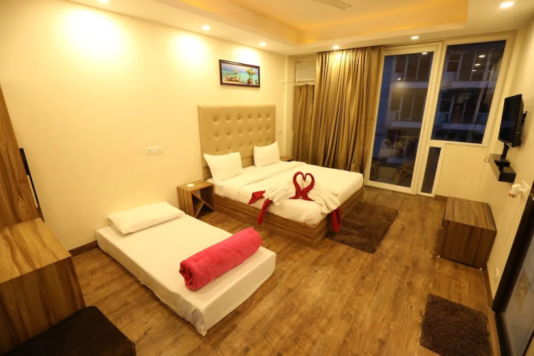 Avenue 18 Resort