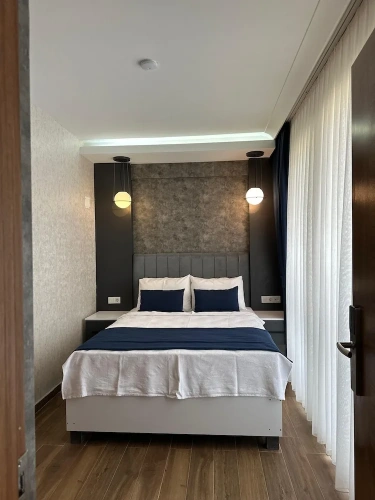 3 Bedrooms Standard Family room with garden view