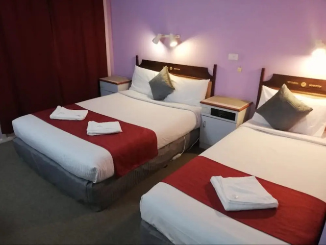 Bushmans Motor Inn