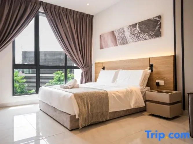Deluxe Double Suite