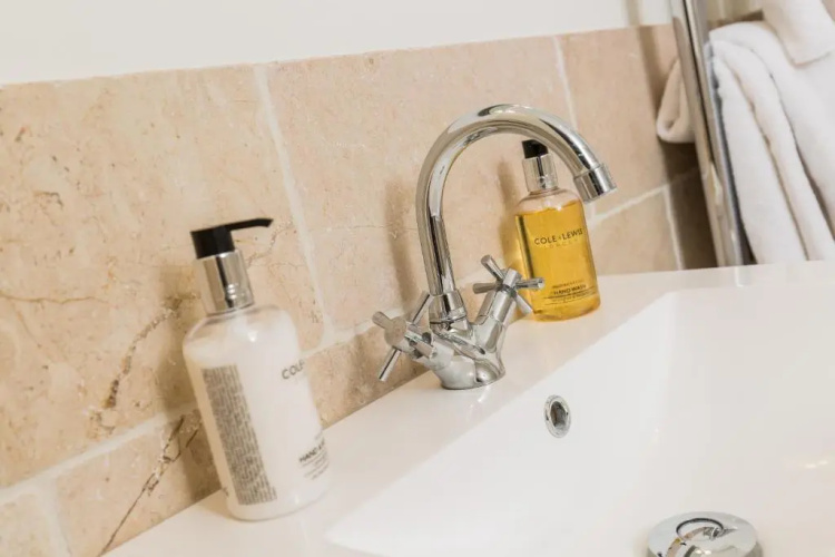 Luxury Apartment - 18 Lansdown Crescent