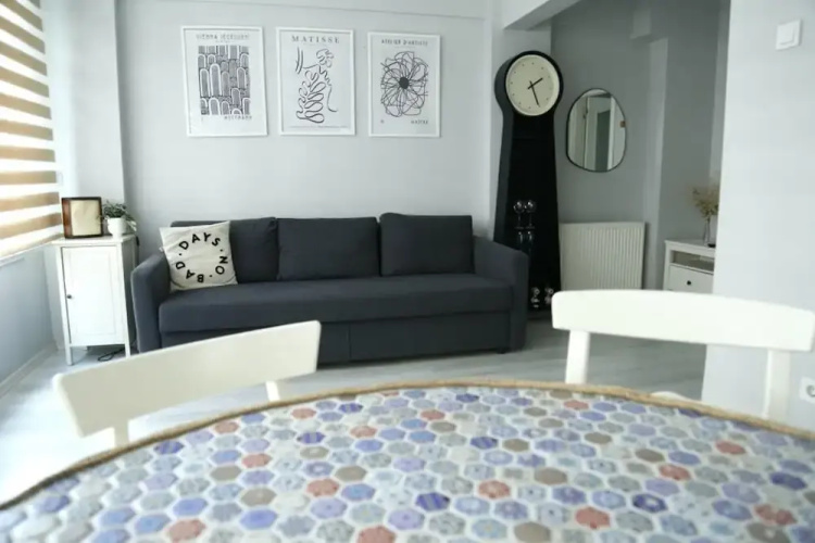 Pleasant and Central Flat in Turkali Besiktas
