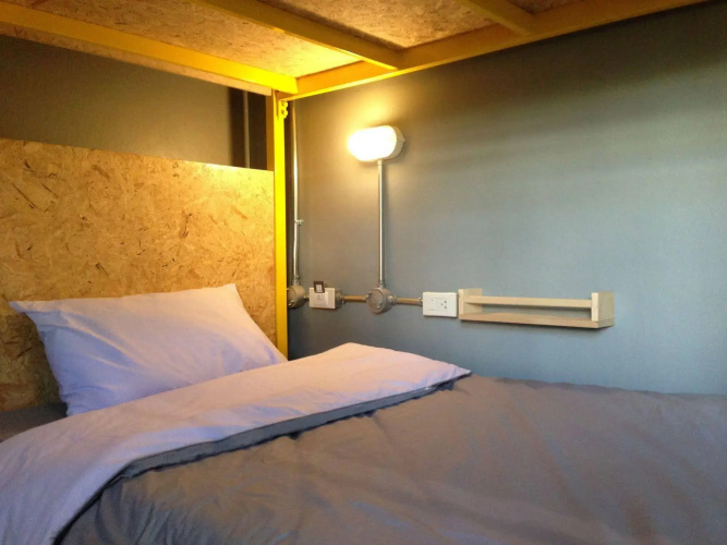 Cubic Bangkok Hostel