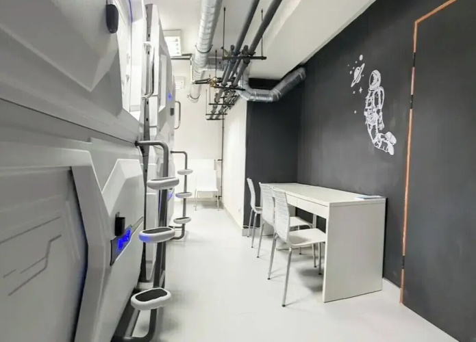 Capsule hostel Floor -1 Self Check in