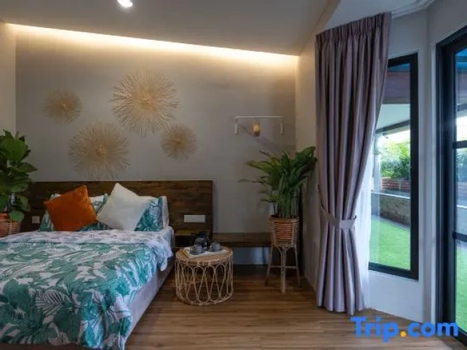 Standard Double room with garden view