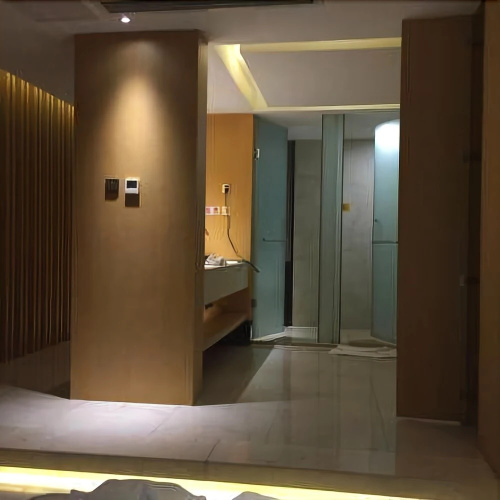 S Hotel