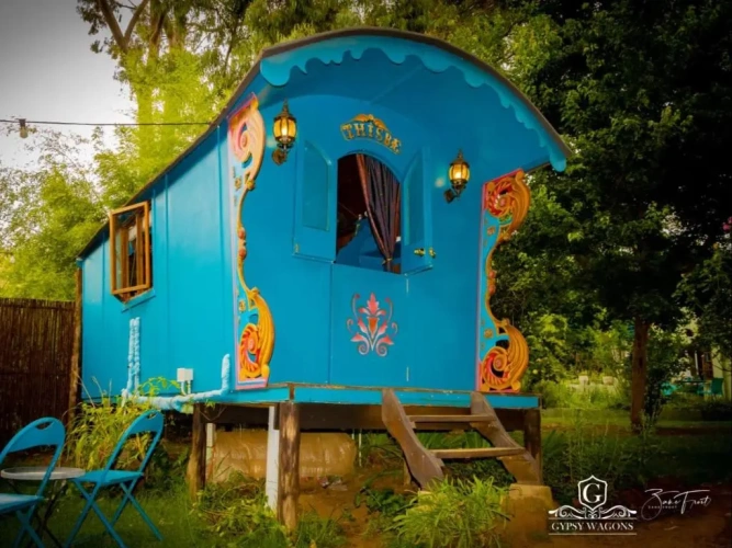 Double Bungalow