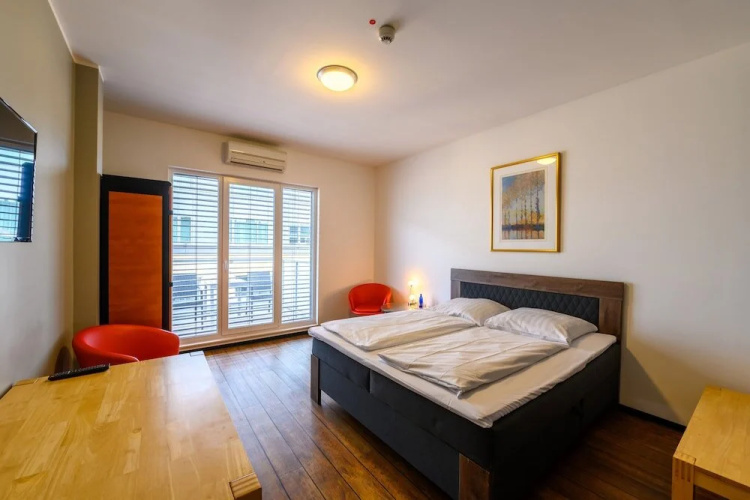 Artrock Downtown Hotel