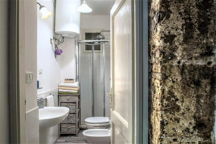 iRoom Civita