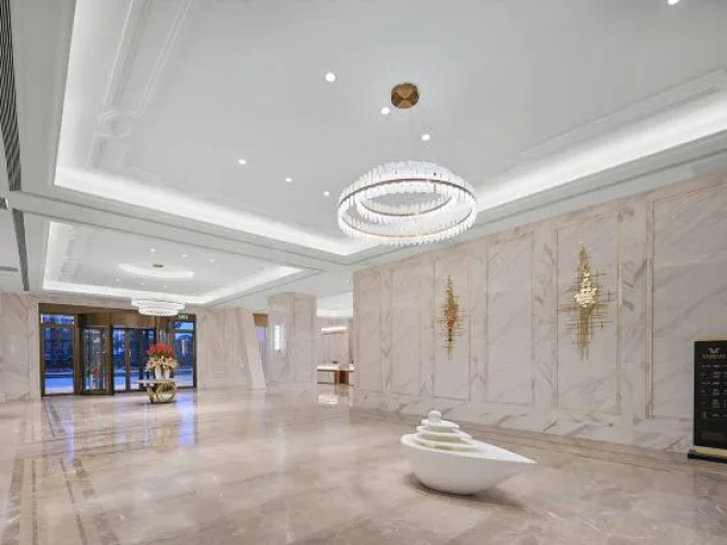 Vienna International Hotel