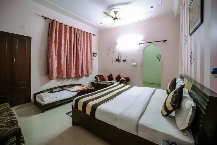 OYO 3464 Rajdeep Villa