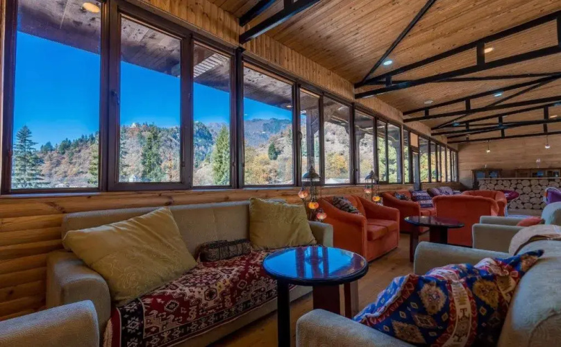 Svaneti, Hotel Ushguli