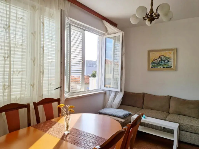 Apartments Damjanka