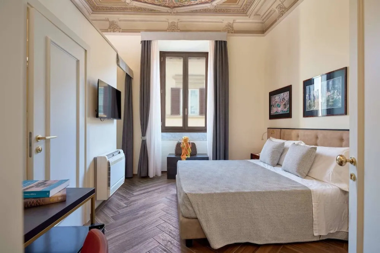 Residenza Mondragone