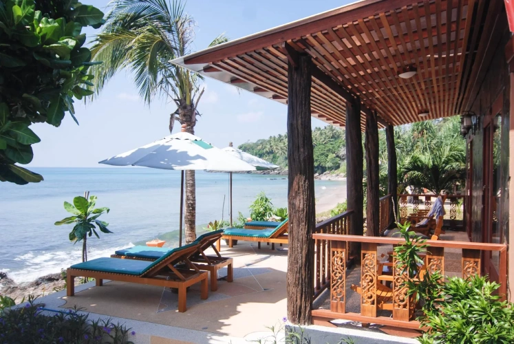 Premium Double Suite beachfront