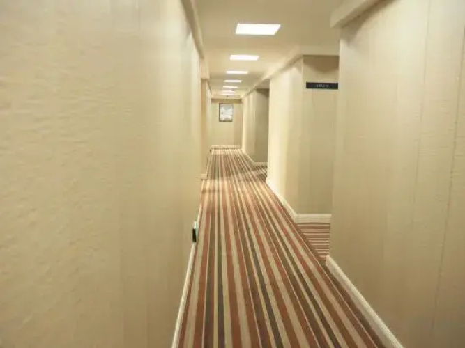 Shangpin Hotel (Fuzhou Dongxiang High-speed Railway Station Dongxin Department Store)