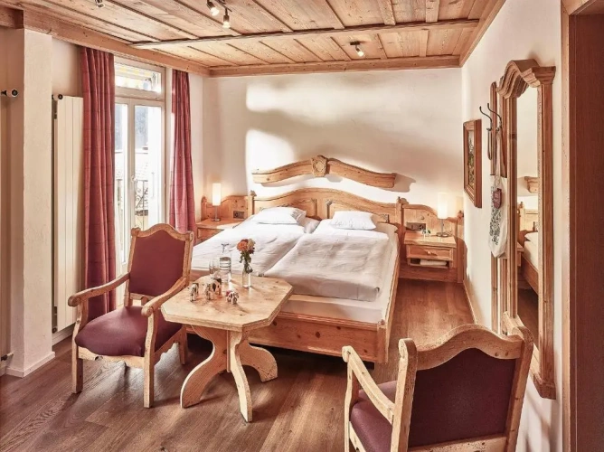 Superior Double room with balcony and with mountain view
