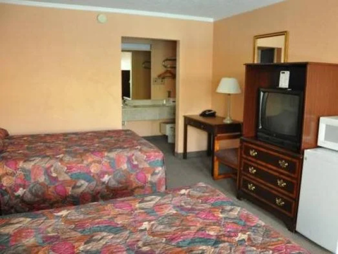 Heritage Inn