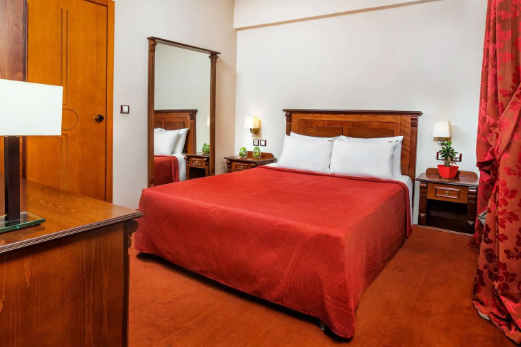 Perea Hotel