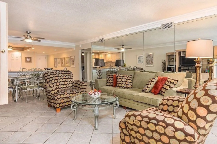 Shoreline 2084 Condo by RedAwning