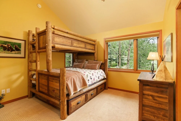 23 Colt Cir