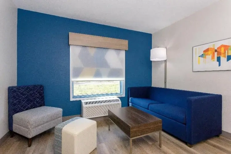 Quadruple Suite