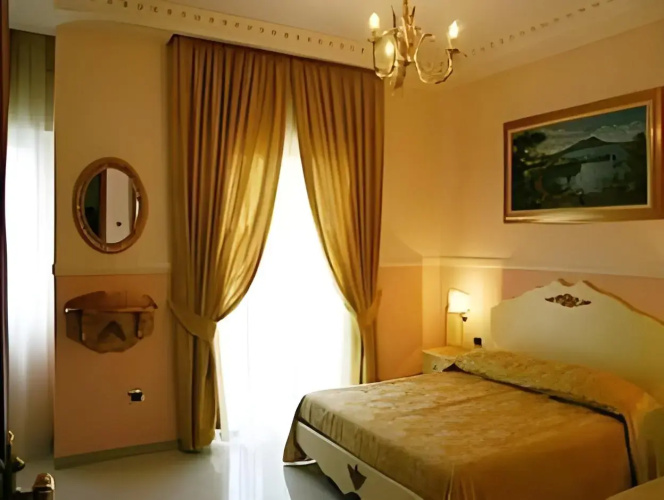 Hotel Luxor