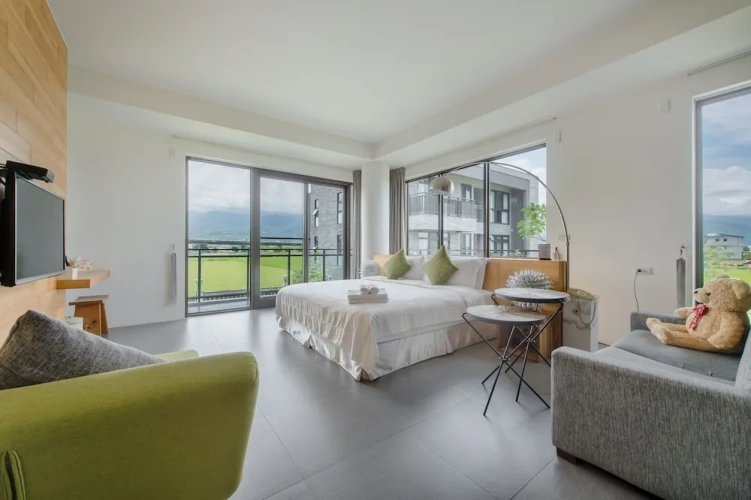Deluxe Double room with balcony