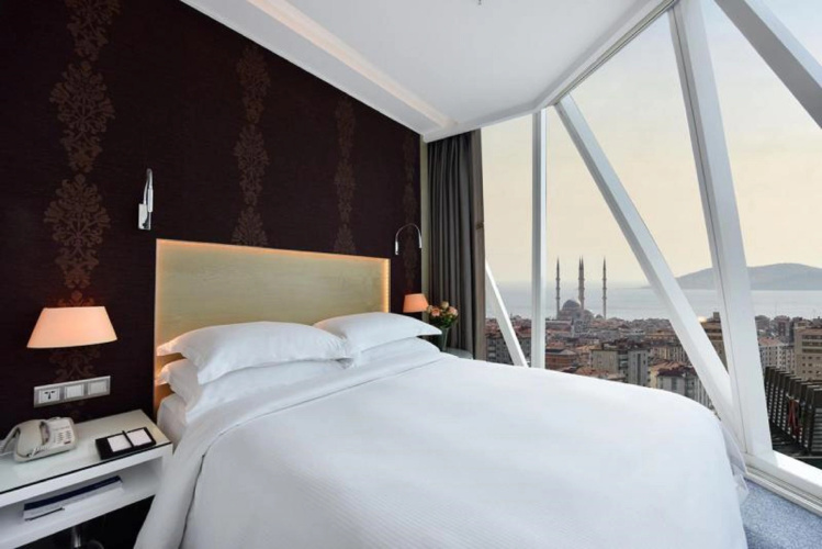 Mövenpick Hotel Izmir