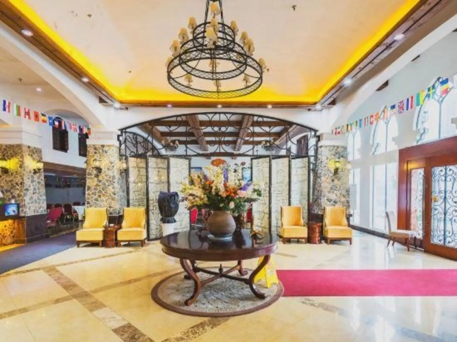 Sailawei Holiday Hotel
