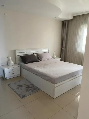 4 N Suite 2