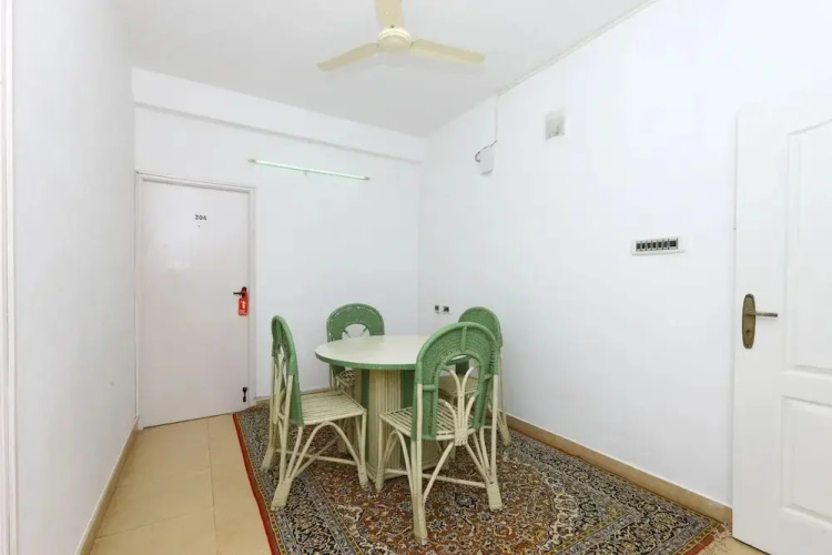 OYO 9261 Sholinganallur