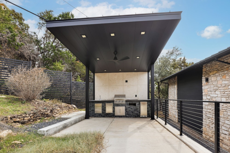 Luxurious Austin Hideaway! 4,400-sq-ft Estate