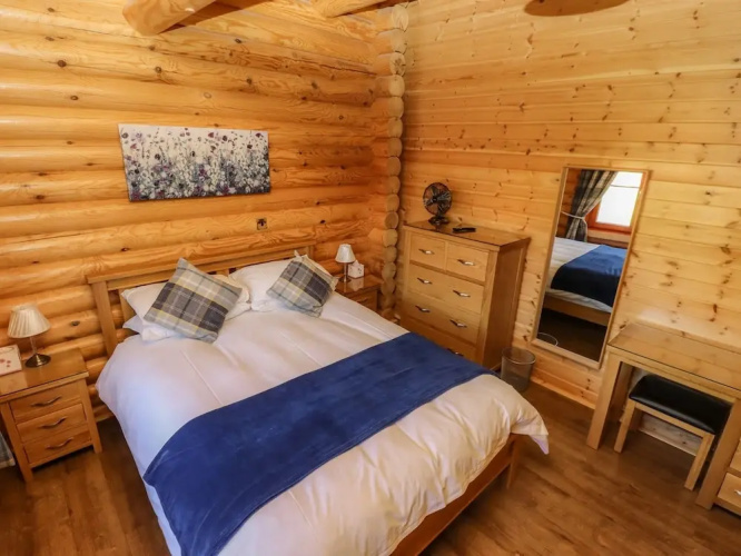 Pine Lodge