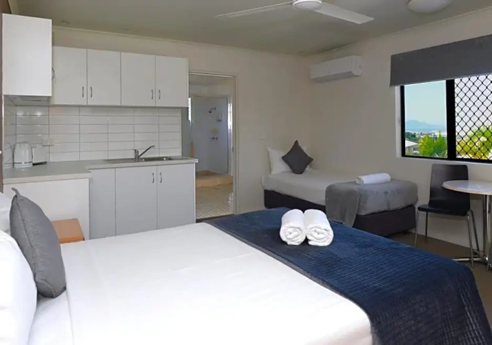 Standard Double room with view