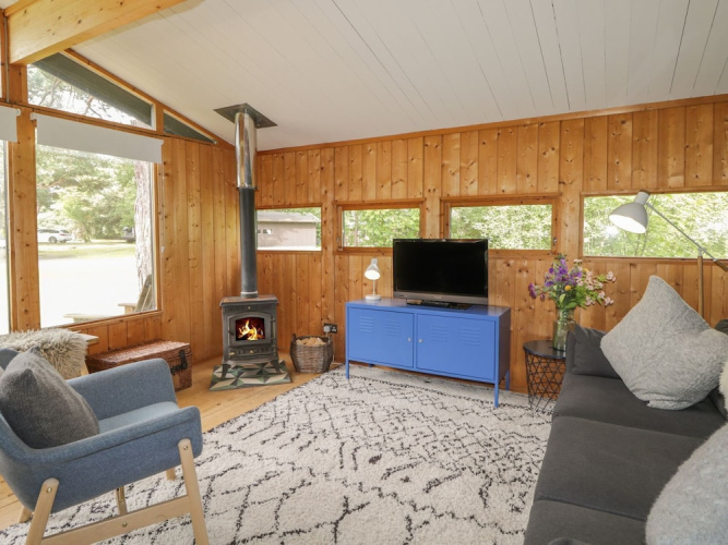 Blue Pine Lodge