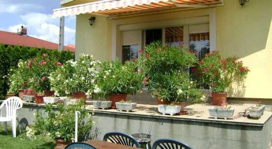 Laura Apartman