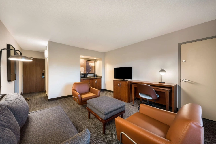 1 Bedroom Double Suite