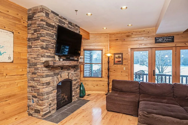 Cedar Shores Villa 03 by Taylor Made Deep Creek