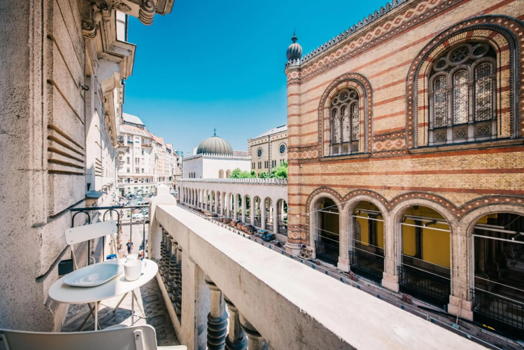 Sinagoga JACUZZI SUITE