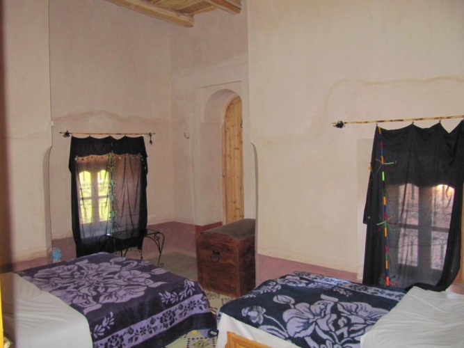 Standard Triple room with view
