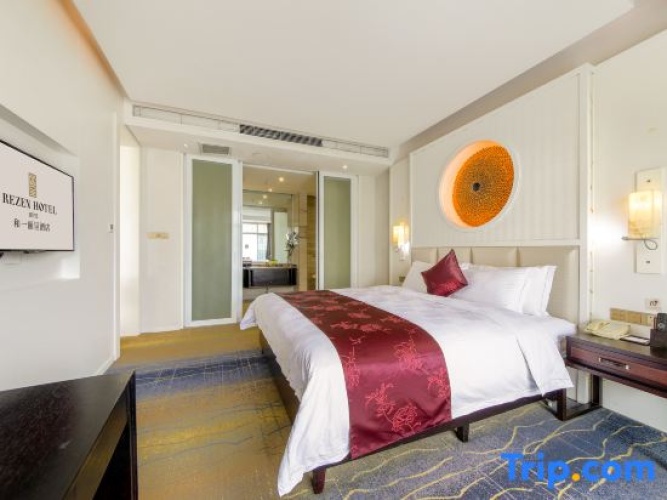 Deluxe Double Suite