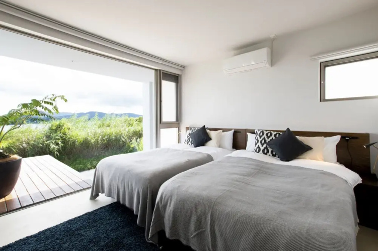 KOURI VILLA Indigo
