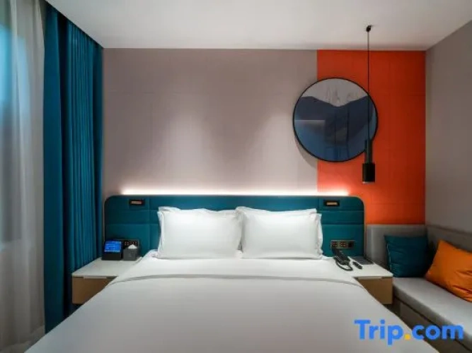 Quadruple Suite