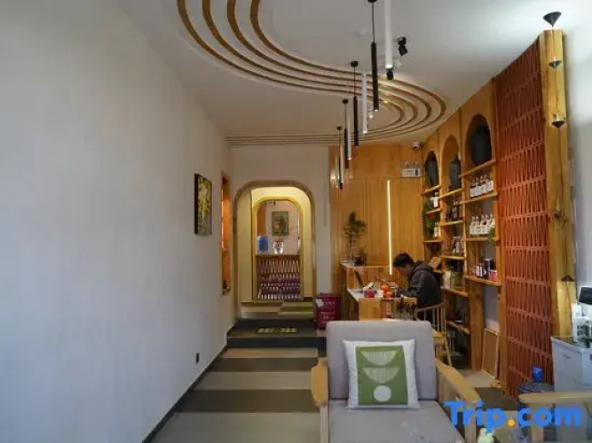 Huaqi Country House