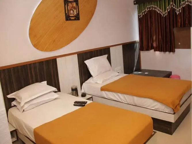 Hotel Mukund Inn