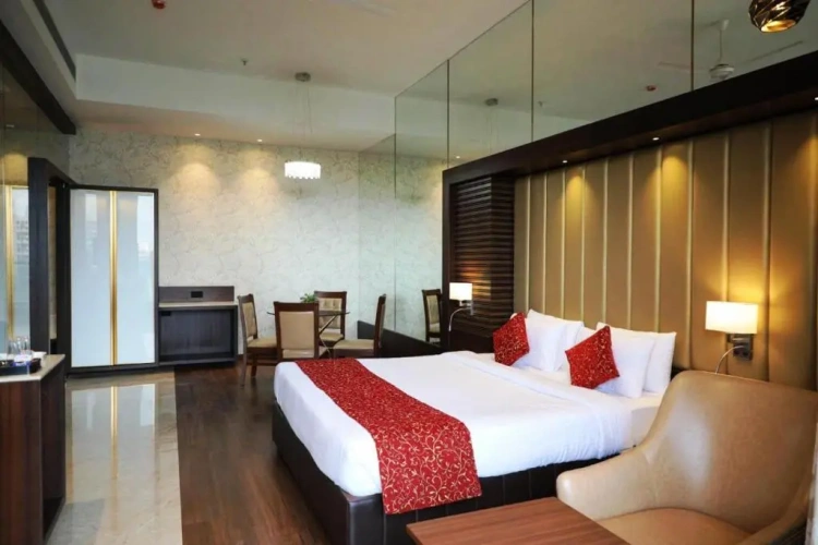 Deluxe Suite