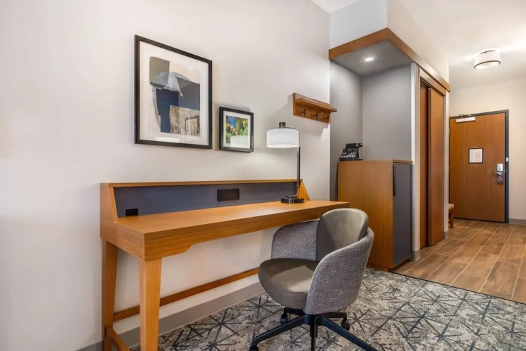 Double Suite