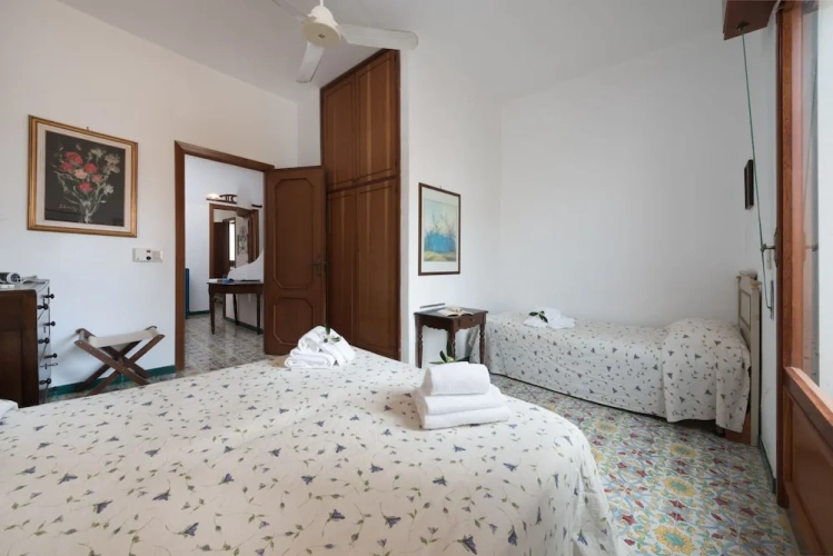 2 Bedrooms Apartment with balcony