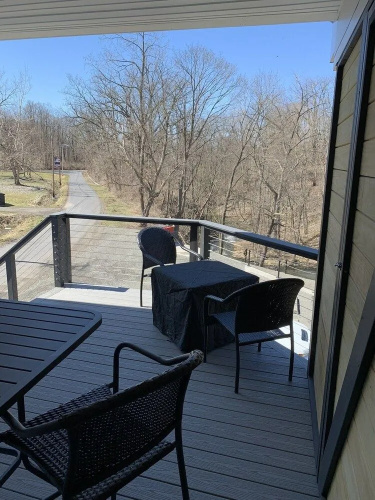 The Fallviews at Burdett Falls